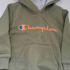 Champion heavy duty boys olive hoodie s 2T